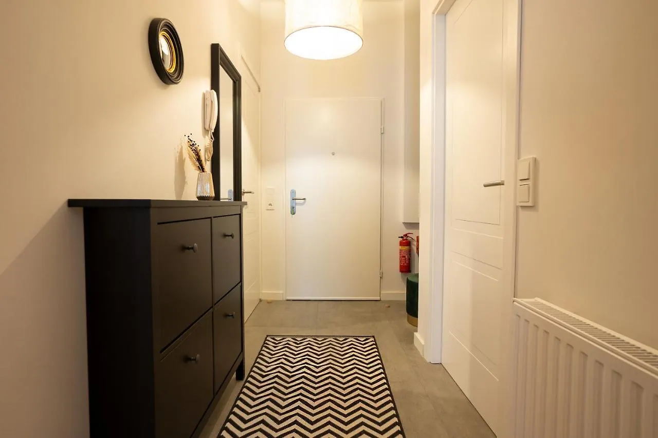 Fully Renovated 2-Room Central Apartment Vienna